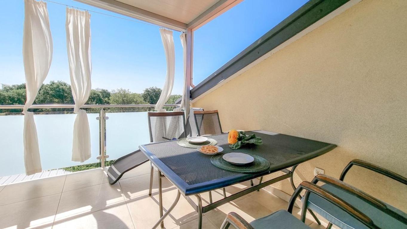 Silos Mare Apartment Novigrad  Luaran gambar